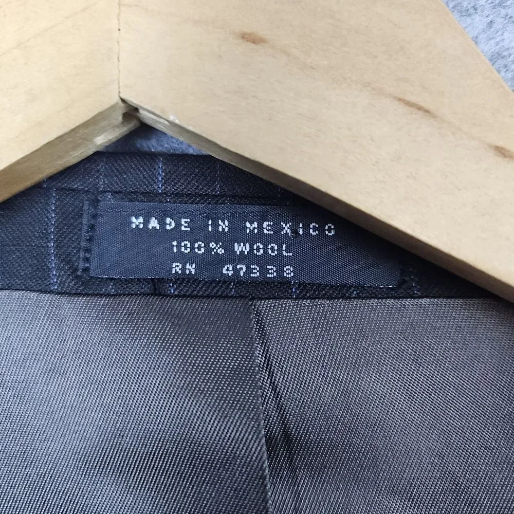 Jones New York 2-Pc Suit Blazer‎ 46R Pants 38x28 Charcoal Pinstripes COLLAR SNAG